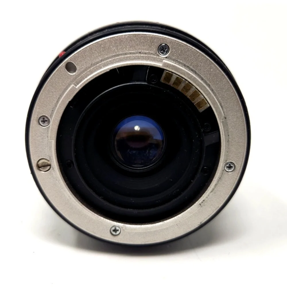 Quantaray photographic gear